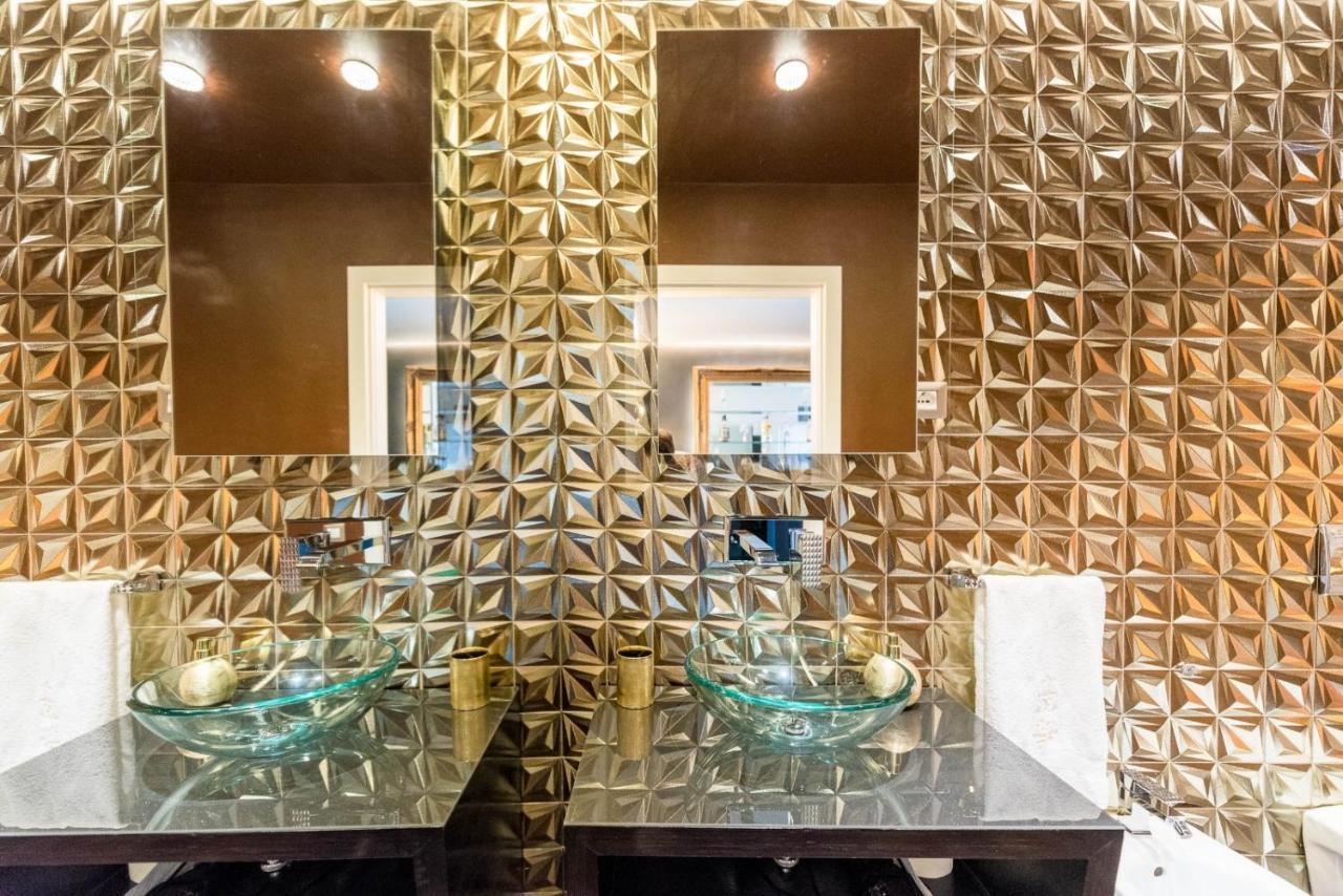 Jacuzzi Royal Suite Budapeste Exterior foto